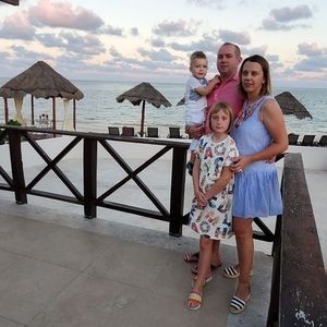 Meet your Posher, Magdalena